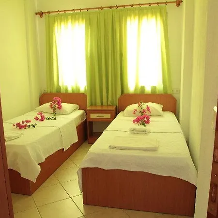 Minta Hotel