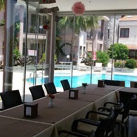 Hotel Minta Apart 2*